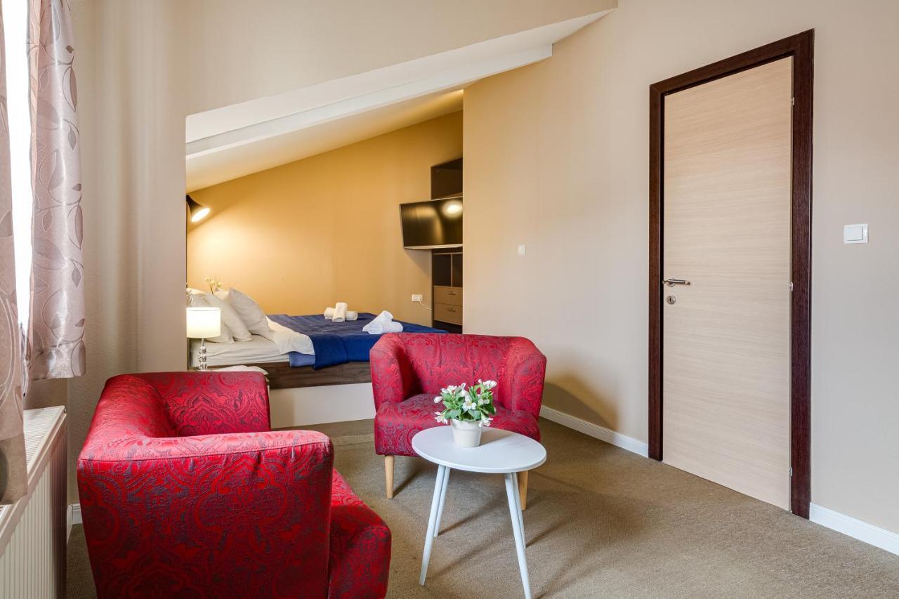 Hotel Sky زادار المظهر الخارجي الصورة