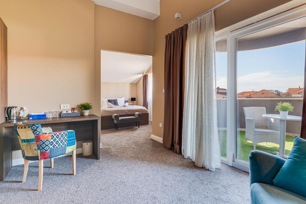 Hotel Sky زادار المظهر الخارجي الصورة